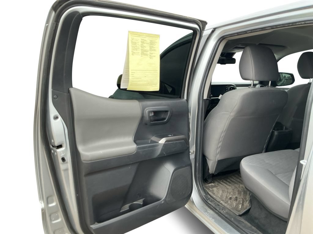 Used 2022 Toyota Tacoma SR5 RWD image 22