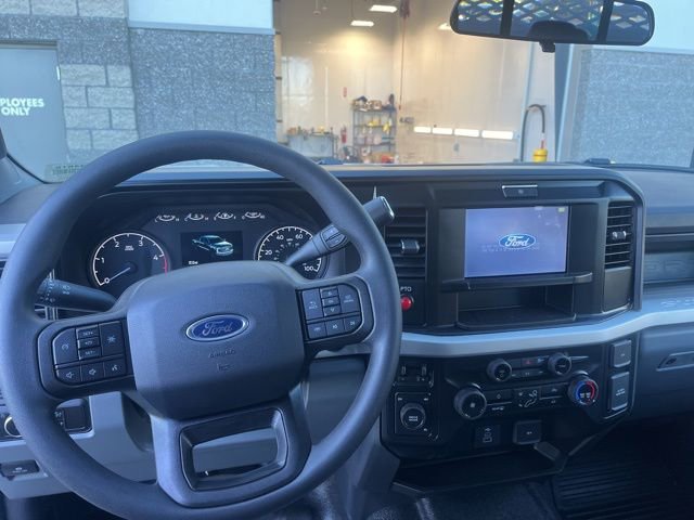 New 2026 Ford F550 4x4 Supercab Super Duty image 8