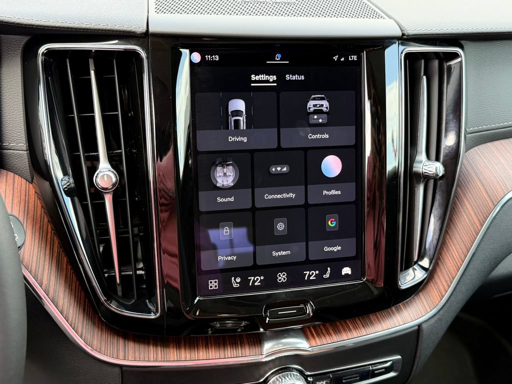 Certified 2023 Volvo XC60 B5 Ultimate w/ Climate Package AWD/4WD image 36
