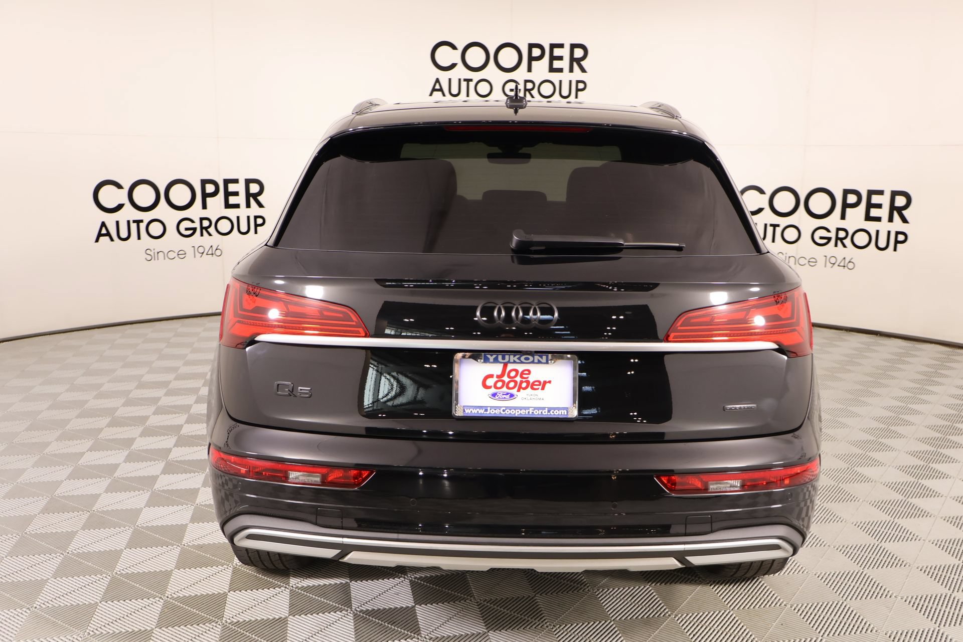Used 2024 Audi Q5 2.0T Premium AWD/4WD image 22