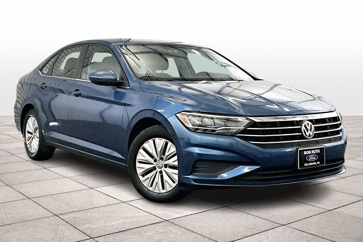 Used 2019 Volkswagen Jetta S w/ Driver Assistance Package image 2