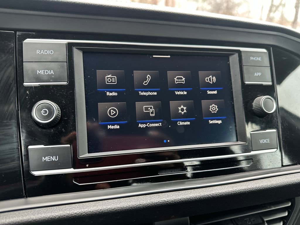 Certified 2021 Volkswagen Jetta GLI image 9