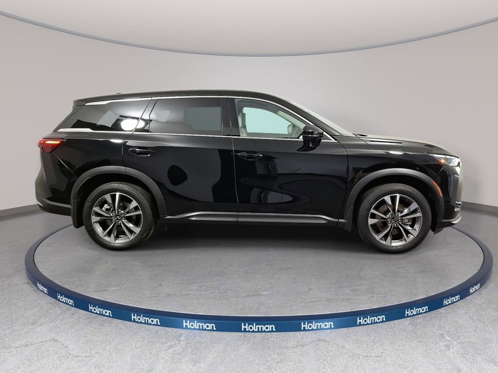Certified 2026 INFINITI QX60 Pure w/ Cargo Package image 4