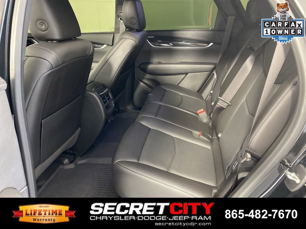 Used 2022 Cadillac XT5 Premium Luxury w/ Technology Package image 29