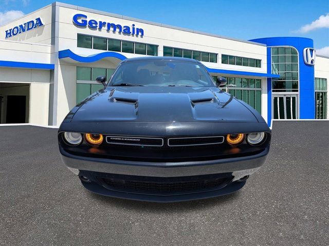 Used 2021 Dodge Challenger SXT w/ Plus Package RWD image 9