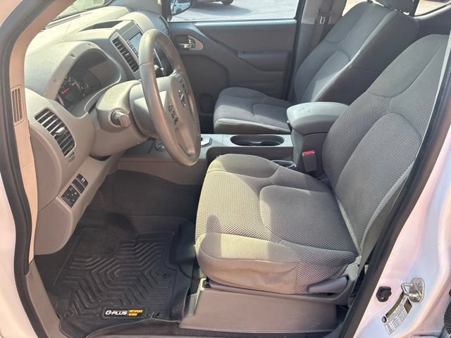 Used 2020 Nissan Frontier SV RWD image 17