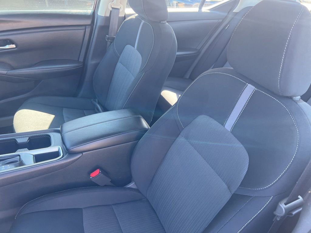 Used 2024 Nissan Sentra SV w/ All-Weather Package FWD image 5