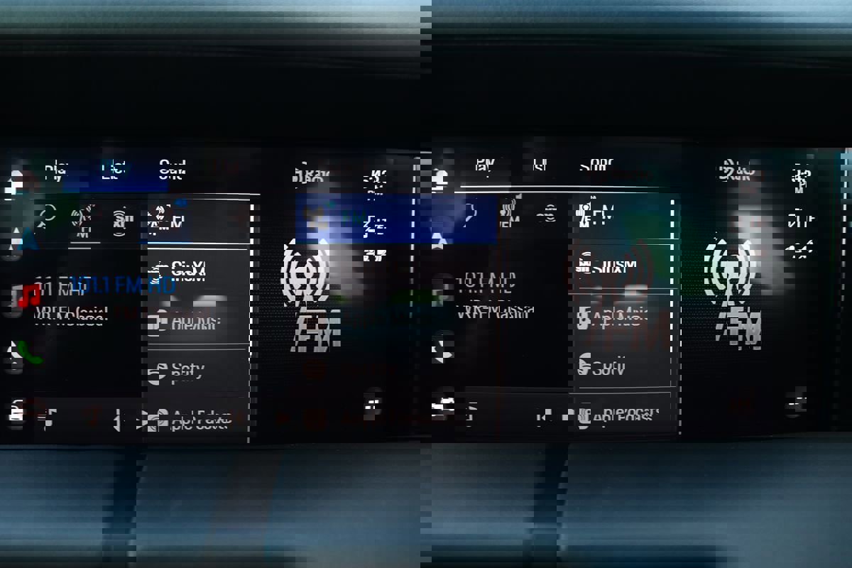 Used 2022 Porsche Taycan 4 Cross Turismo image 27