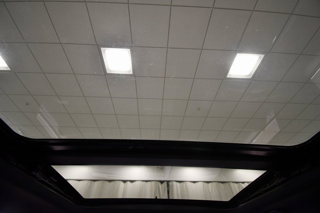 Used 2020 Ford Expedition Max Limited image 13