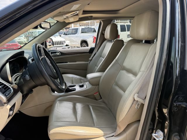 Used 2017 Jeep Grand Cherokee Limited AWD/4WD image 28