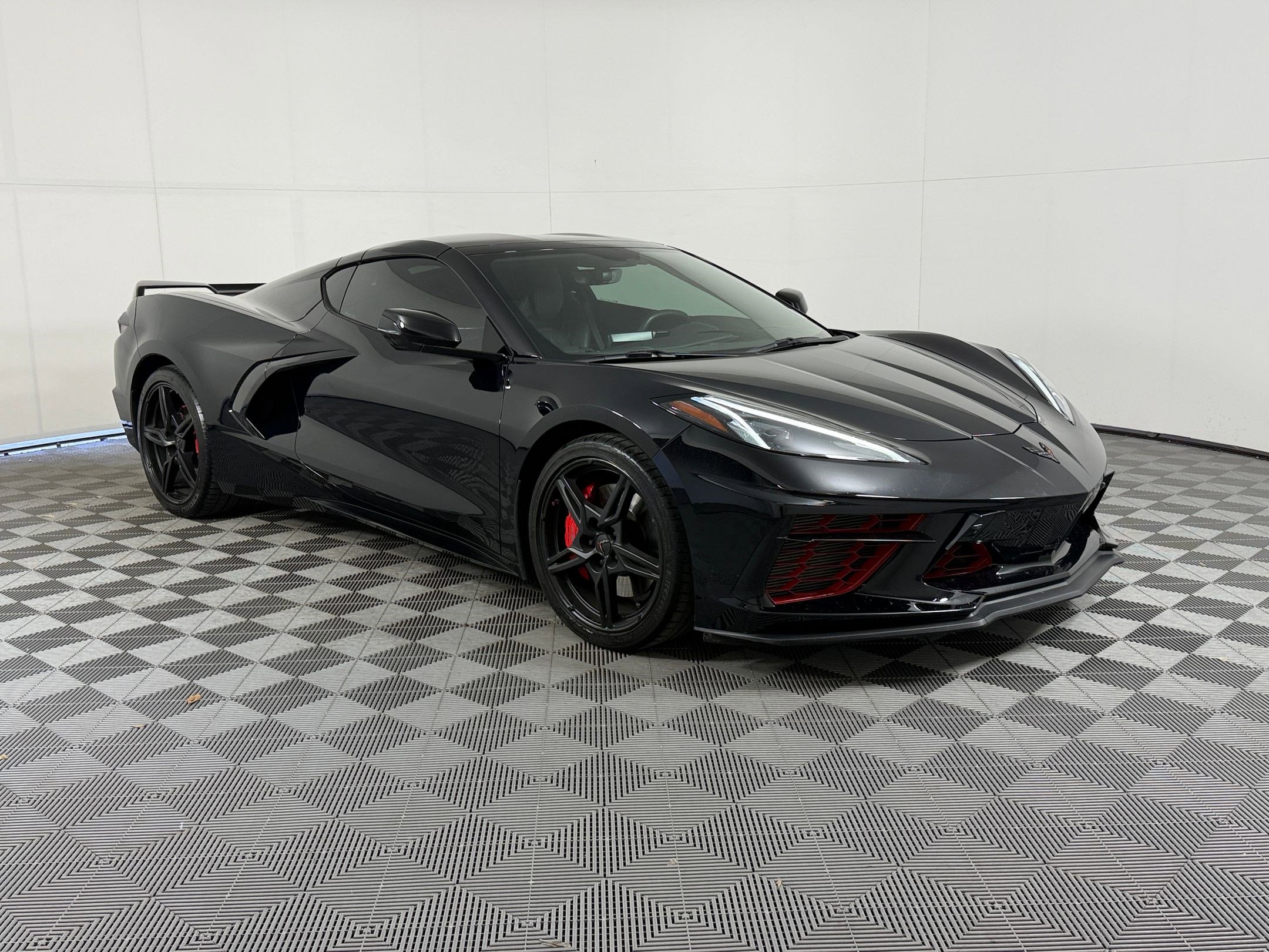 Used 2020 Chevrolet Corvette Stingray Preferred Cpe w/ 2LT Preferred Equipment Group image 7
