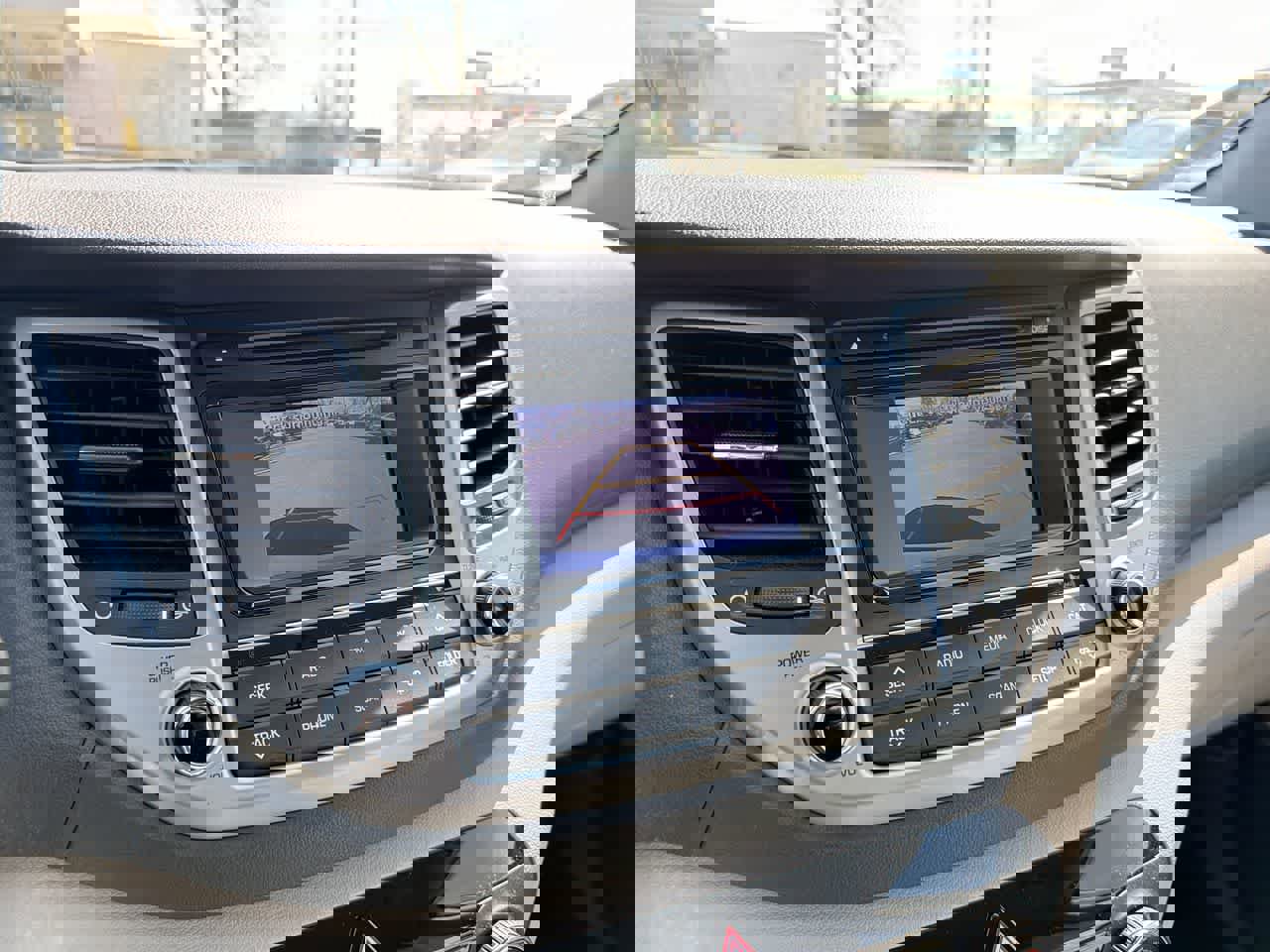 Used 2017 Hyundai Tucson SE AWD/4WD image 31