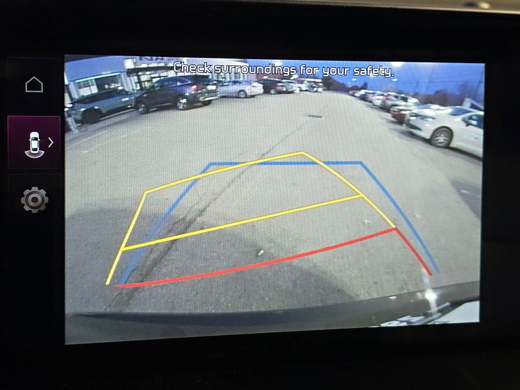 Used 2023 Kia Telluride S image 7