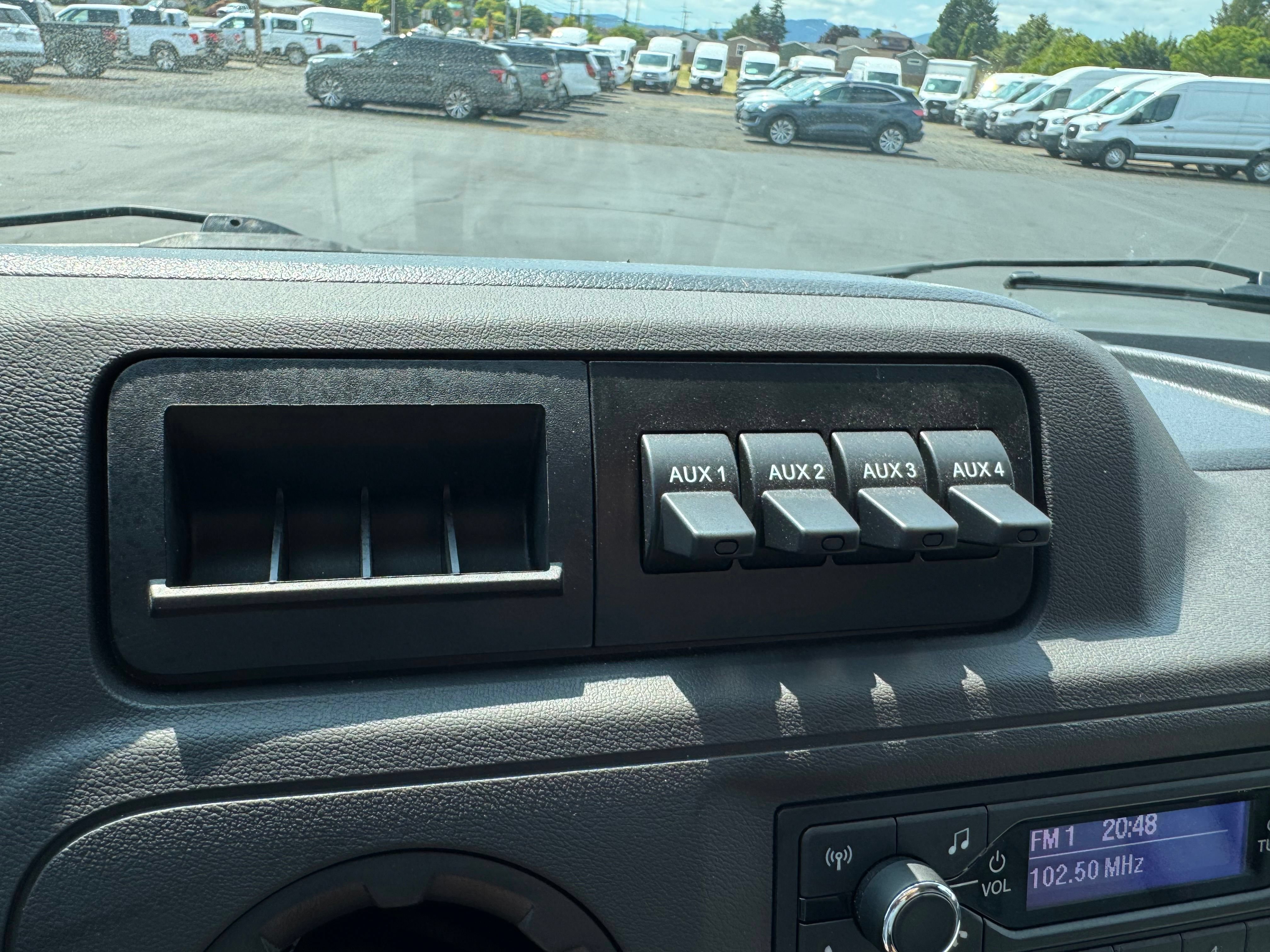 Used 2023 Ford E-450 and Econoline 450 Super Duty w/ Power Windows & Locks Group RWD image 46
