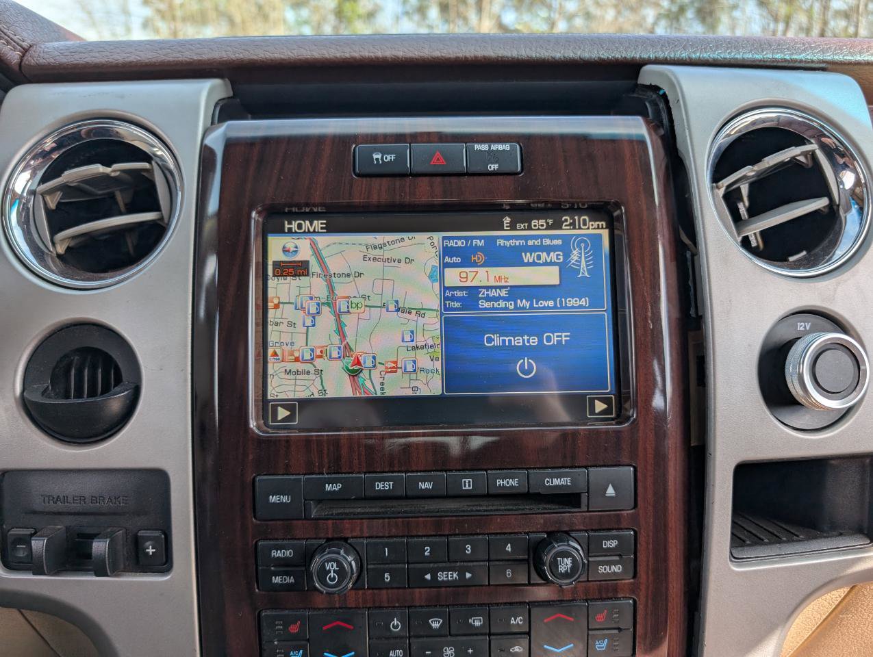 Used 2012 Ford F150 King Ranch image 18