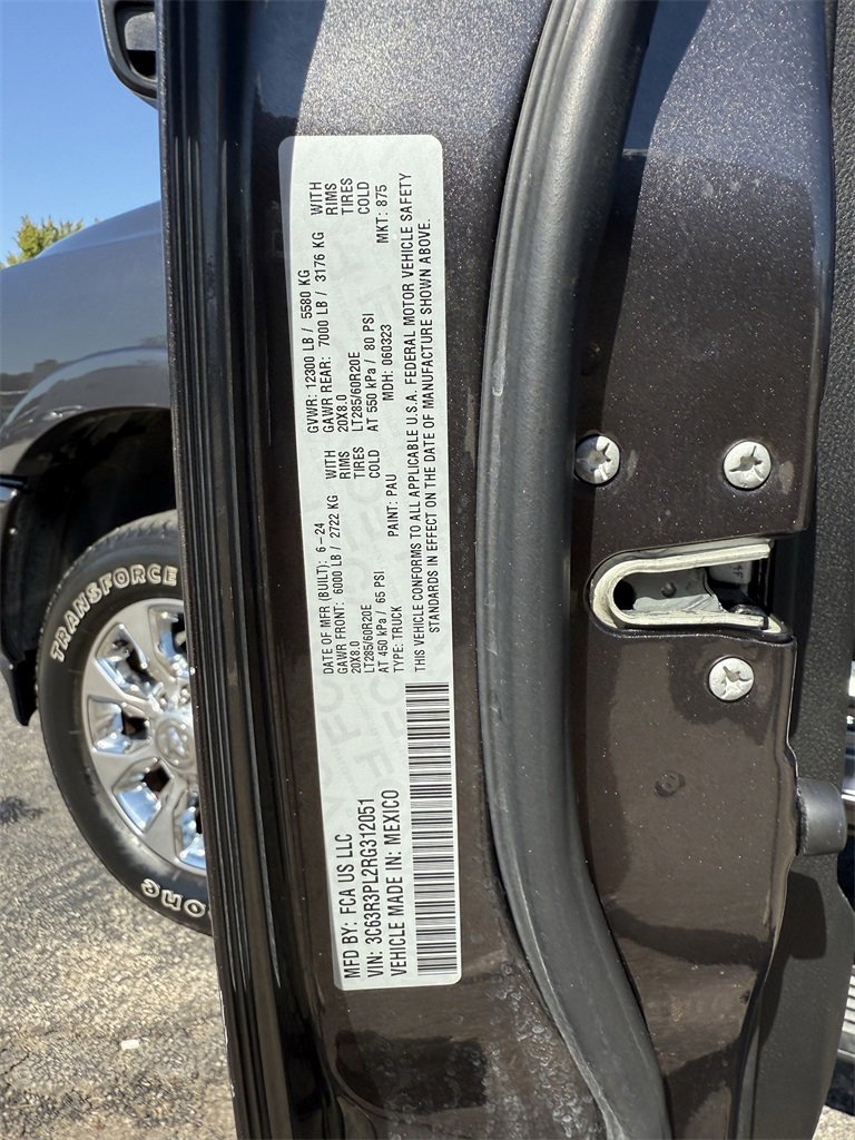 Used 2024 RAM 3500 Limited image 28