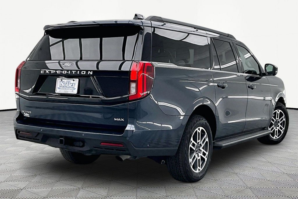 Certified 2025 Ford Expedition Max Active AWD/4WD image 2