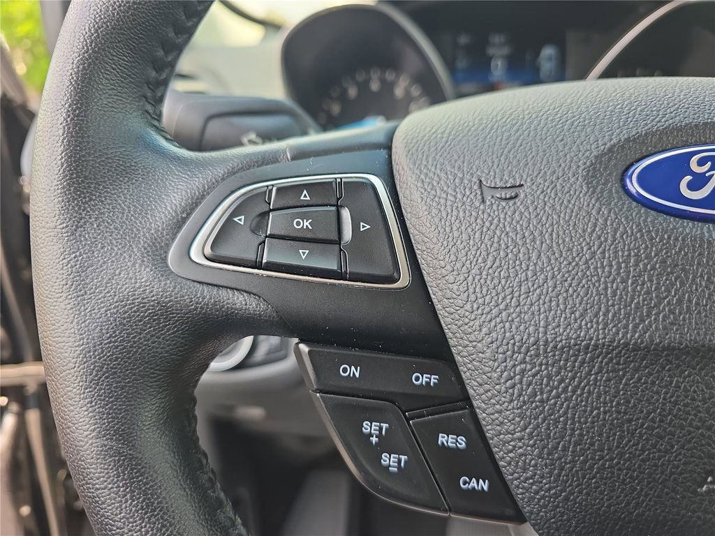 Used 2019 Ford Escape SEL image 23