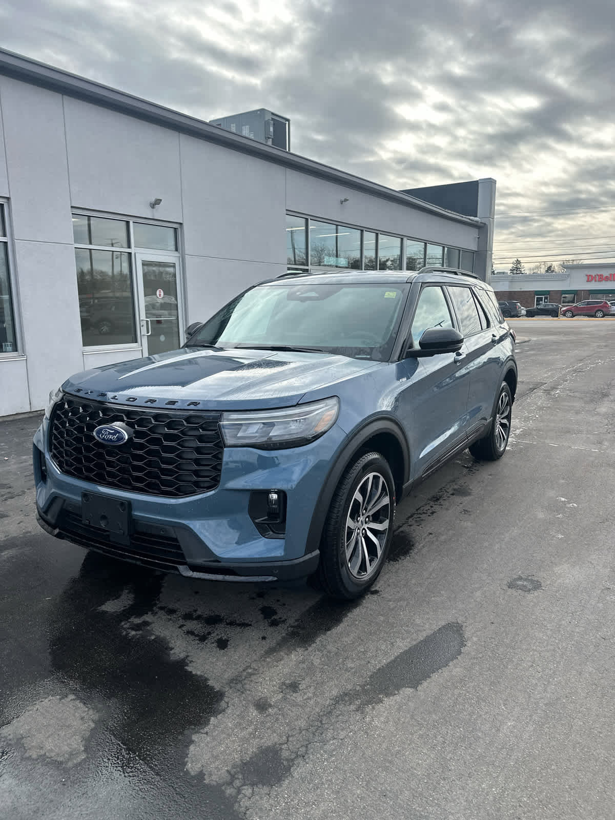 New 2026 Ford Explorer ST-Line image 1