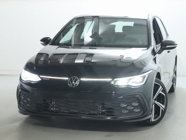 Used 2024 Volkswagen GTI SE FWD image 3