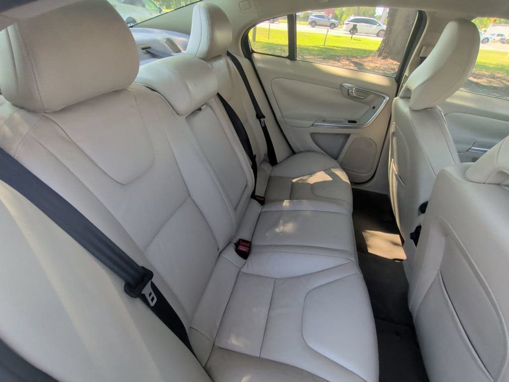 Used 2014 Volvo S60 T5 FWD image 21