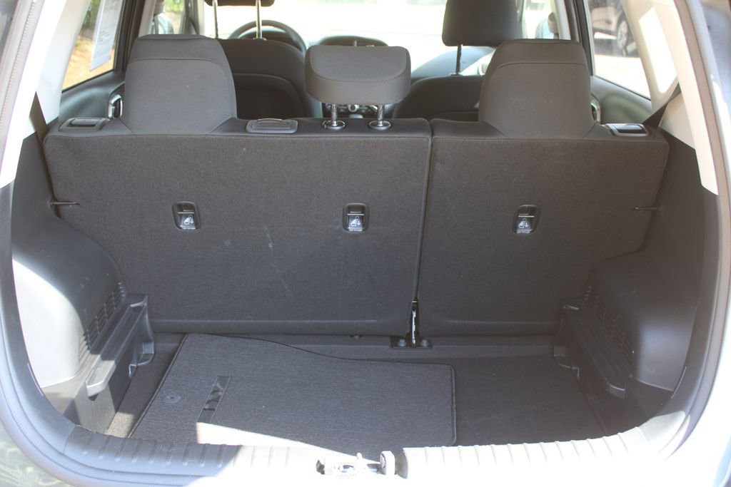 Certified 2025 Kia Soul LX w/ LX Technology Package image 10