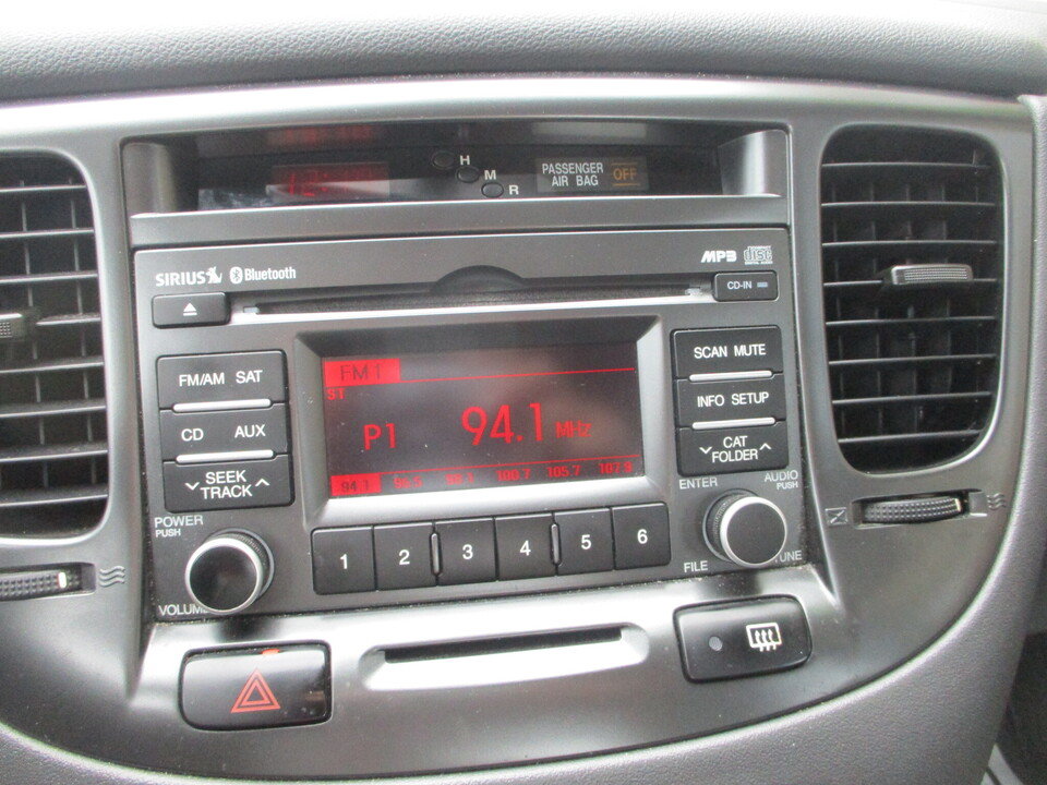 Used 2011 Kia Rio LX w/ Value Pkg FWD image 29