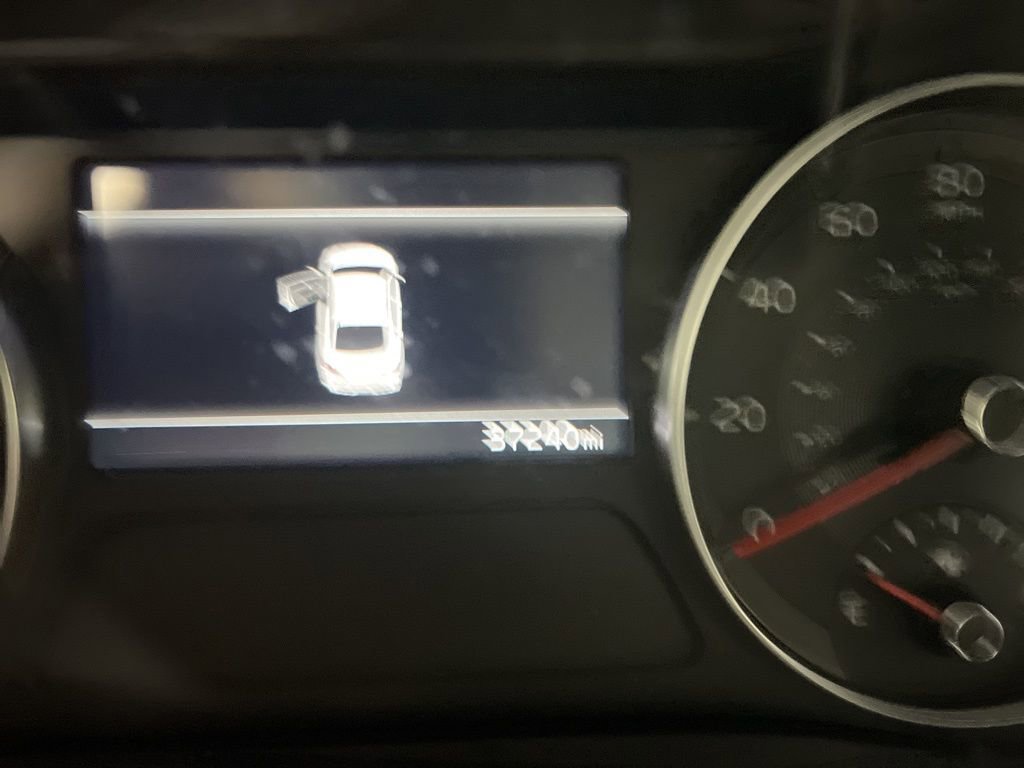 Used 2024 Kia Forte LXS image 2