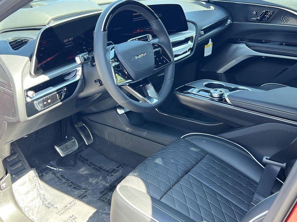 New 2026 Cadillac Lyriq V image 9