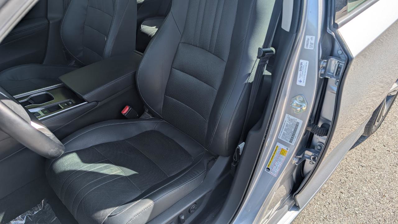 Used 2018 Honda Accord EX-L image 12