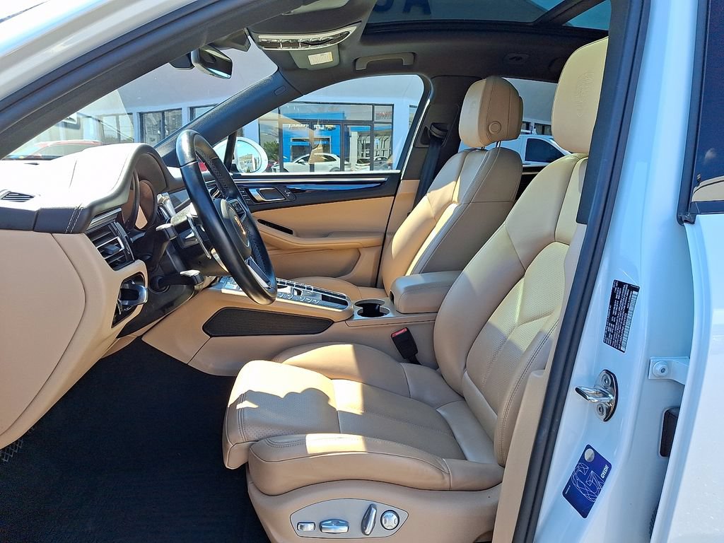 Used 2021 Porsche Macan S AWD/4WD image 26