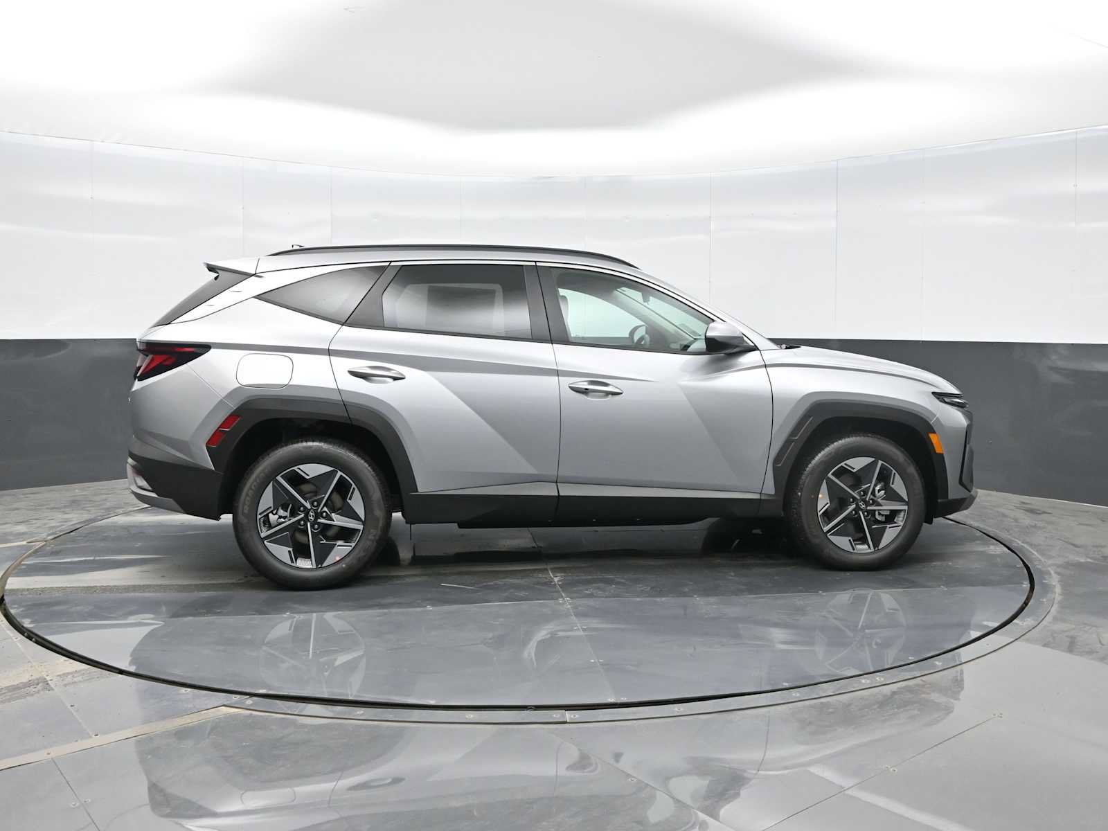 New 2026 Hyundai Tucson SEL AWD/4WD image 8
