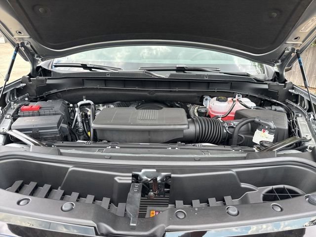 New 2025 Chevrolet Suburban Premier image 36