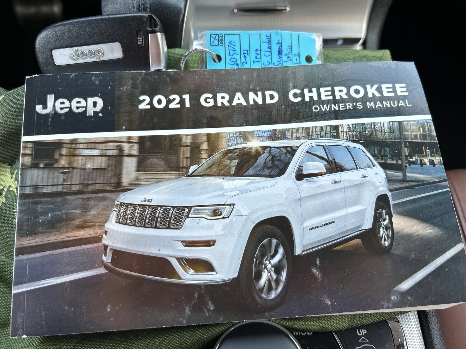 Certified 2021 Jeep Grand Cherokee Summit w/ Platinum Series Group AWD/4WD image 18