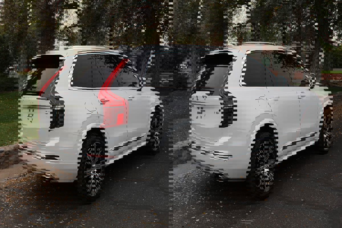 Used 2021 Volvo XC90 T6 Inscription image 6