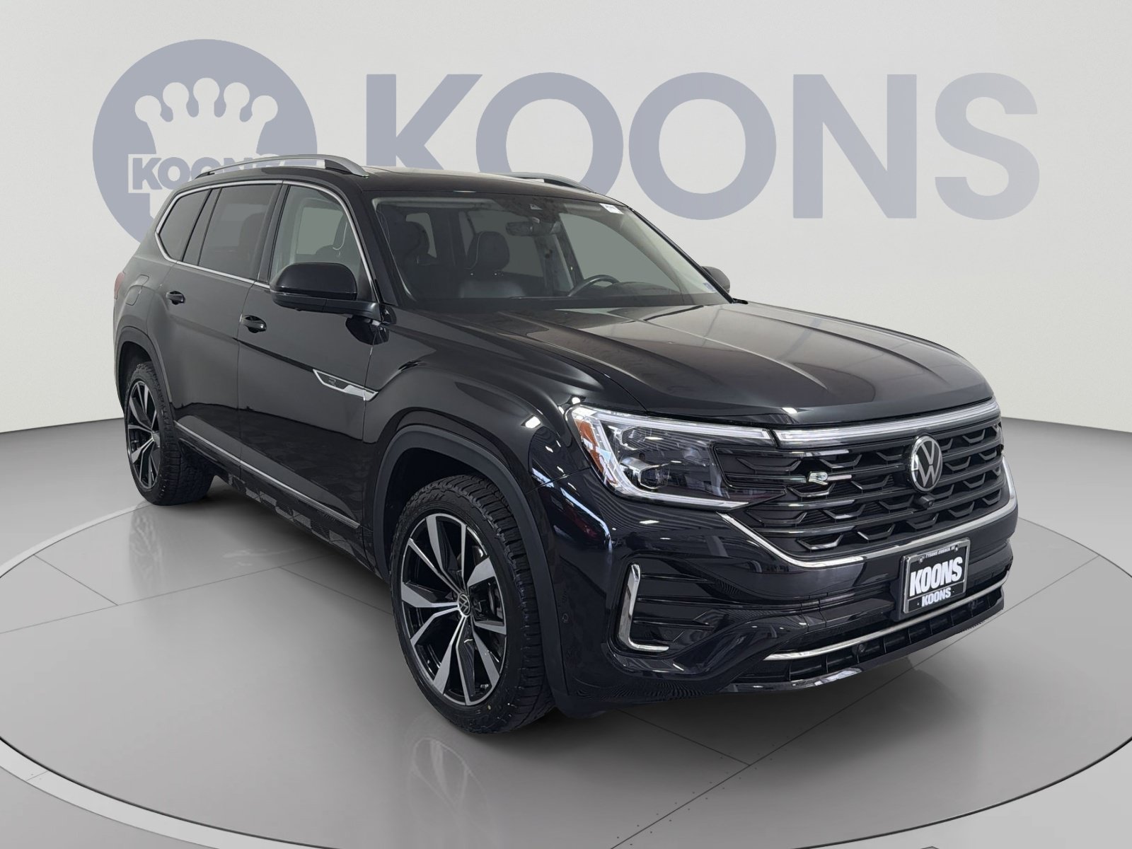 Used 2024 Volkswagen Atlas SEL Premium R-Line AWD/4WD image 10