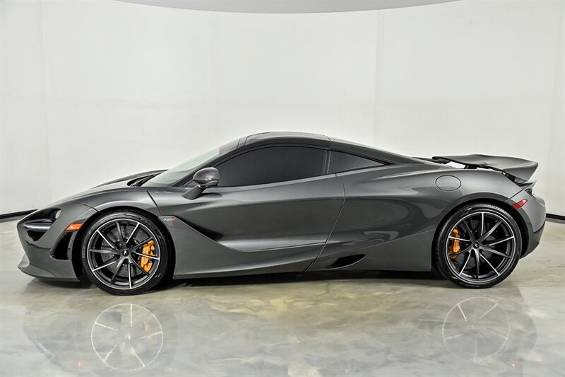 Used 2019 McLaren 720S RWD image 8