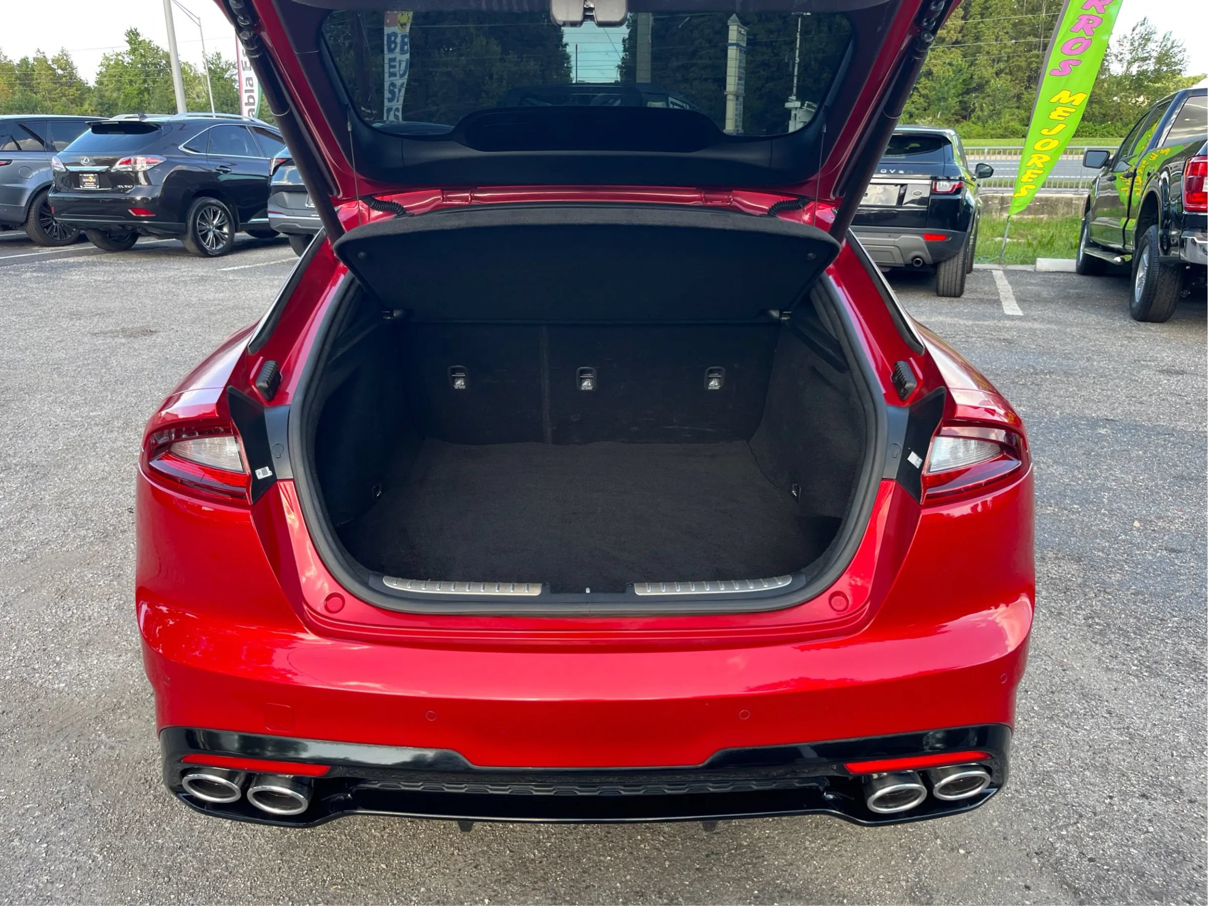 Used 2018 Kia Stinger GT2 RWD image 14