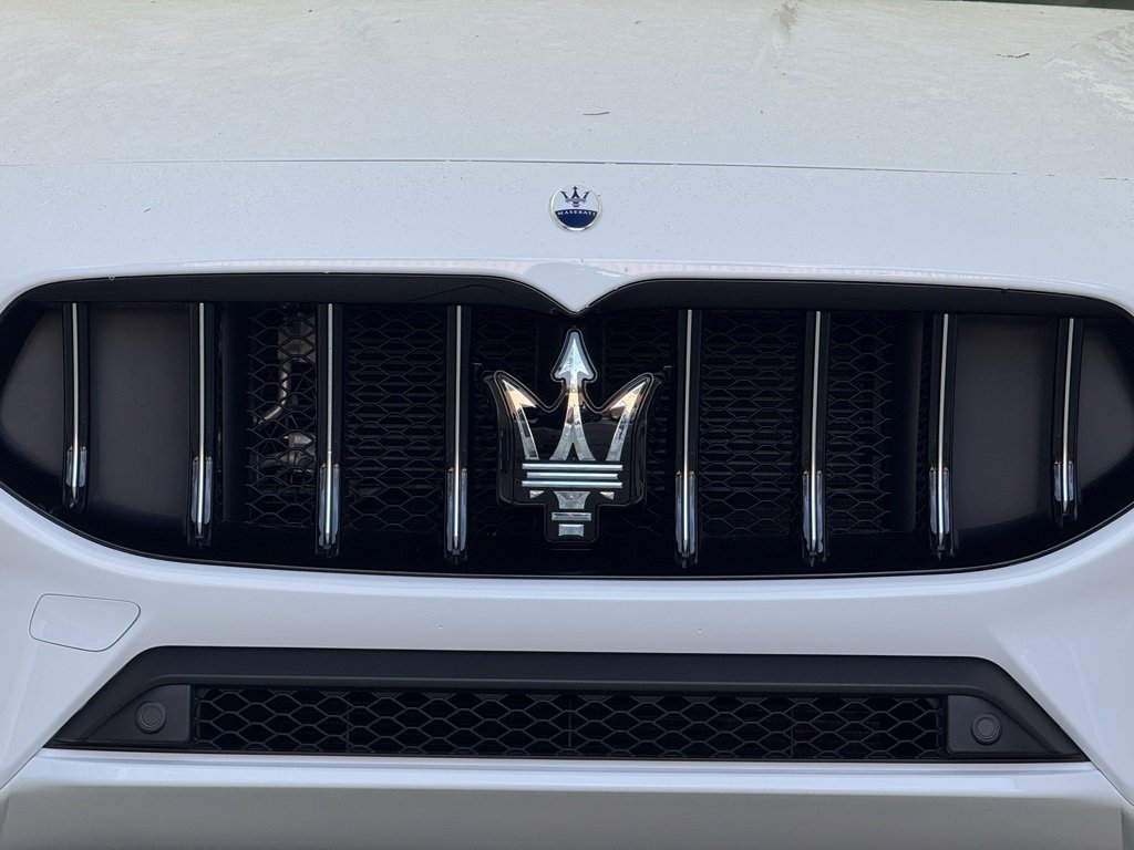 New 2025 Maserati Grecale GT image 29