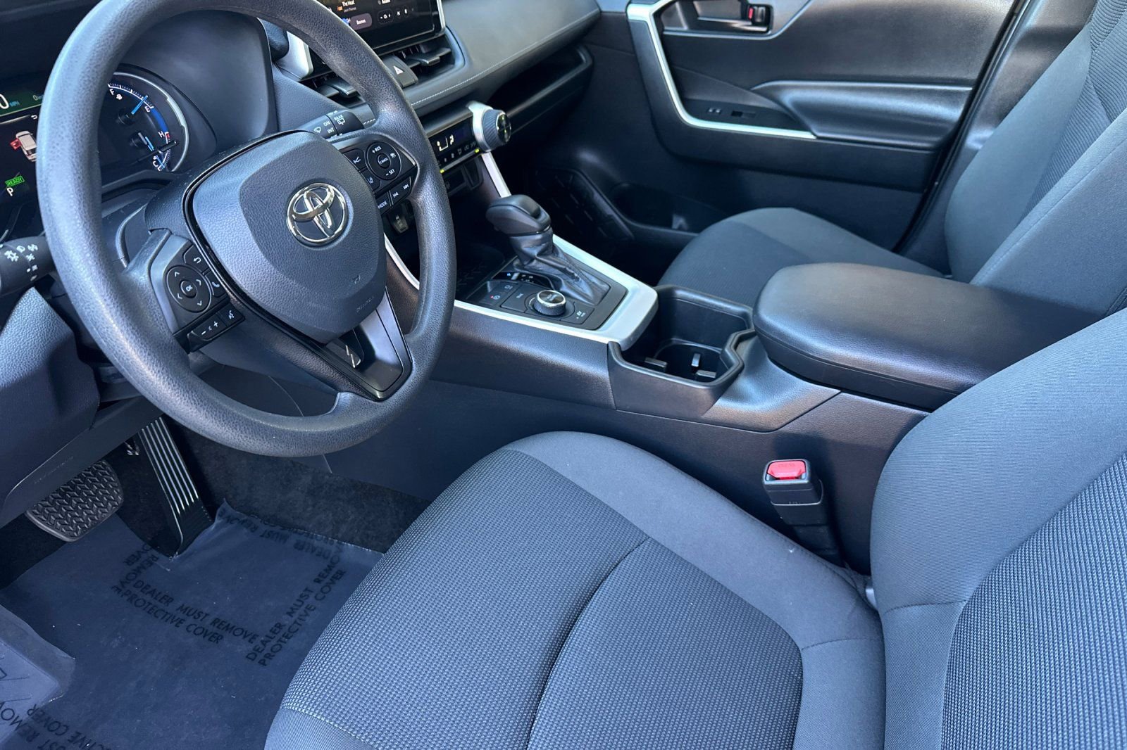 Certified 2024 Toyota RAV4 LE AWD/4WD image 12