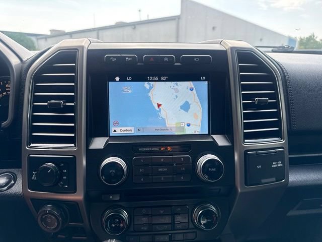 Used 2017 Ford F150 Platinum w/ Equipment Group 701A Luxury AWD/4WD image 27