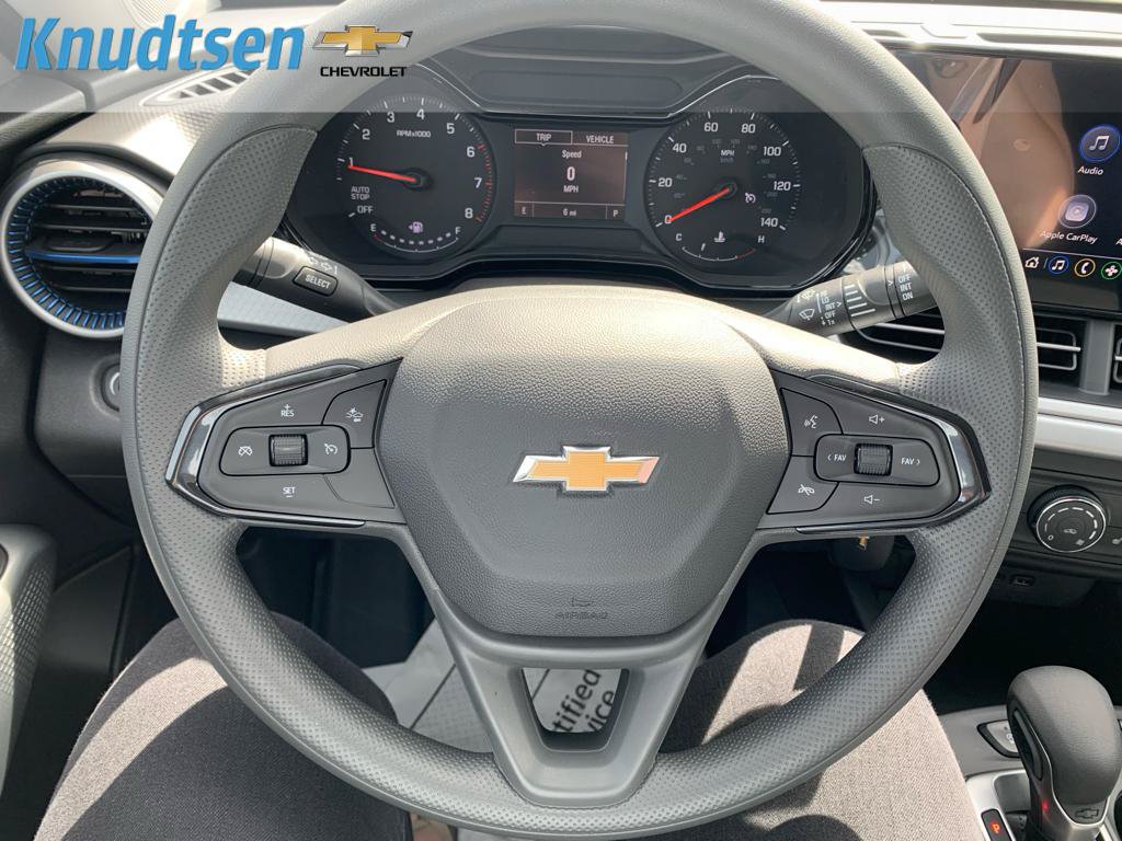 New 2026 Chevrolet Trax LS w/ Driver Confidence Package FWD image 19