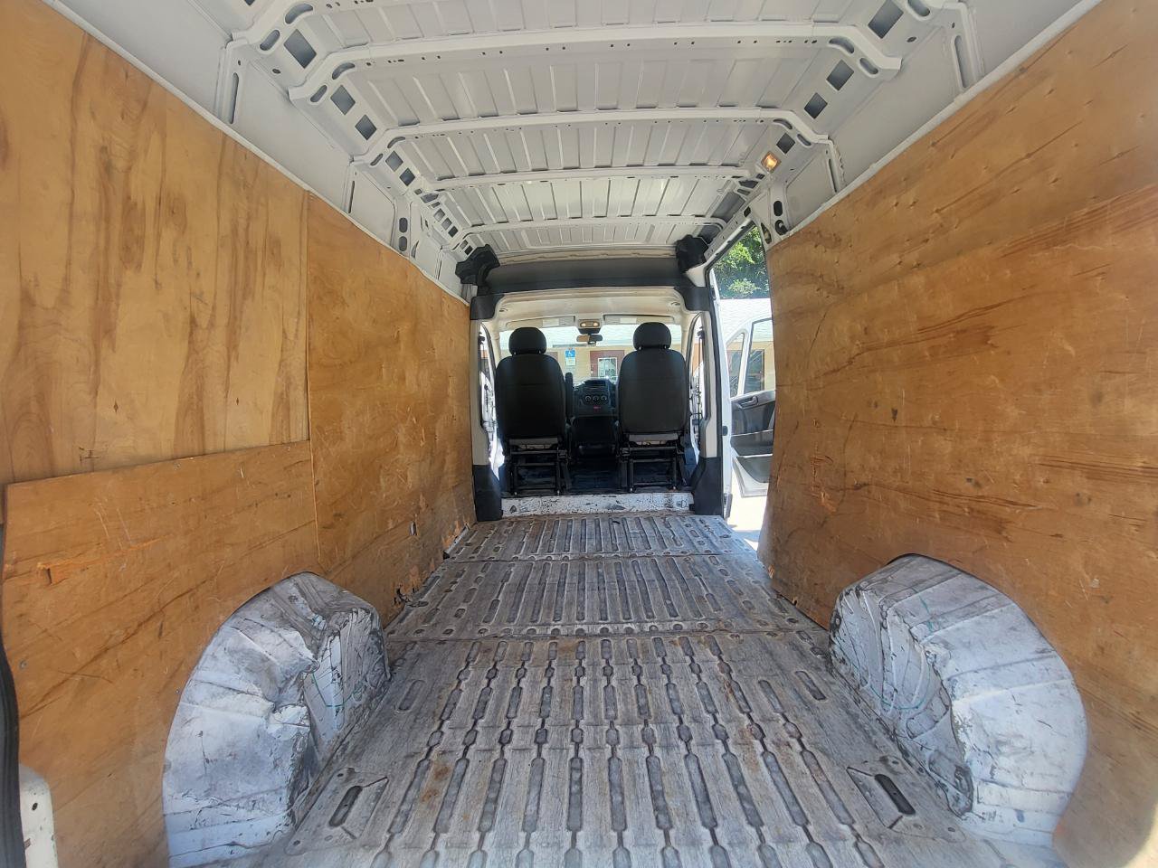 Used 2017 RAM ProMaster 2500 FWD image 46