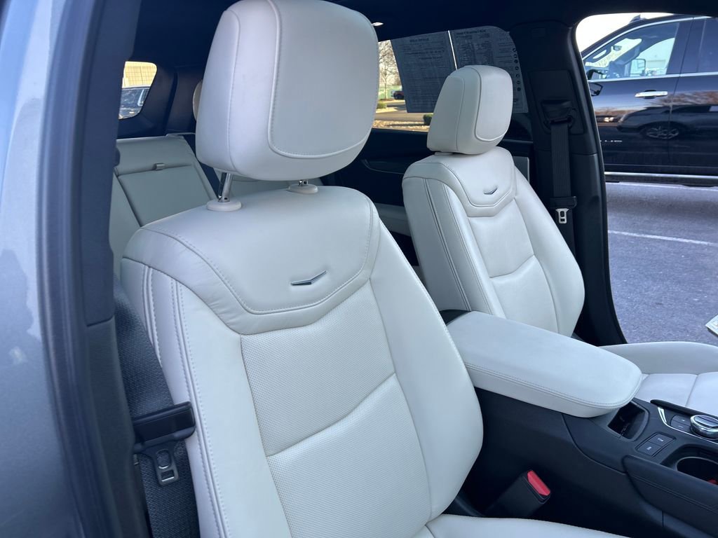 New 2025 Cadillac XT5 Sportv w/ Technology Package image 37