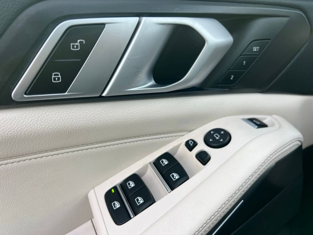 Used 2019 BMW X5 xDrive40i w/ Convenience Package image 43
