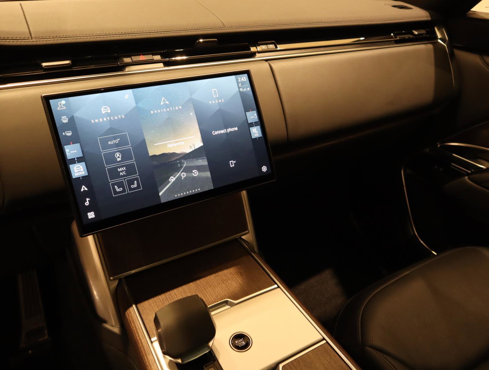 Used 2024 Land Rover Range Rover SE image 31