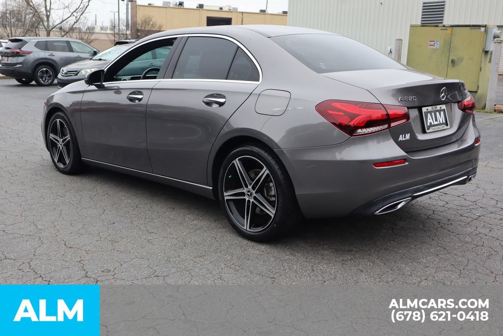 Used 2022 Mercedes-Benz A 220 image 8