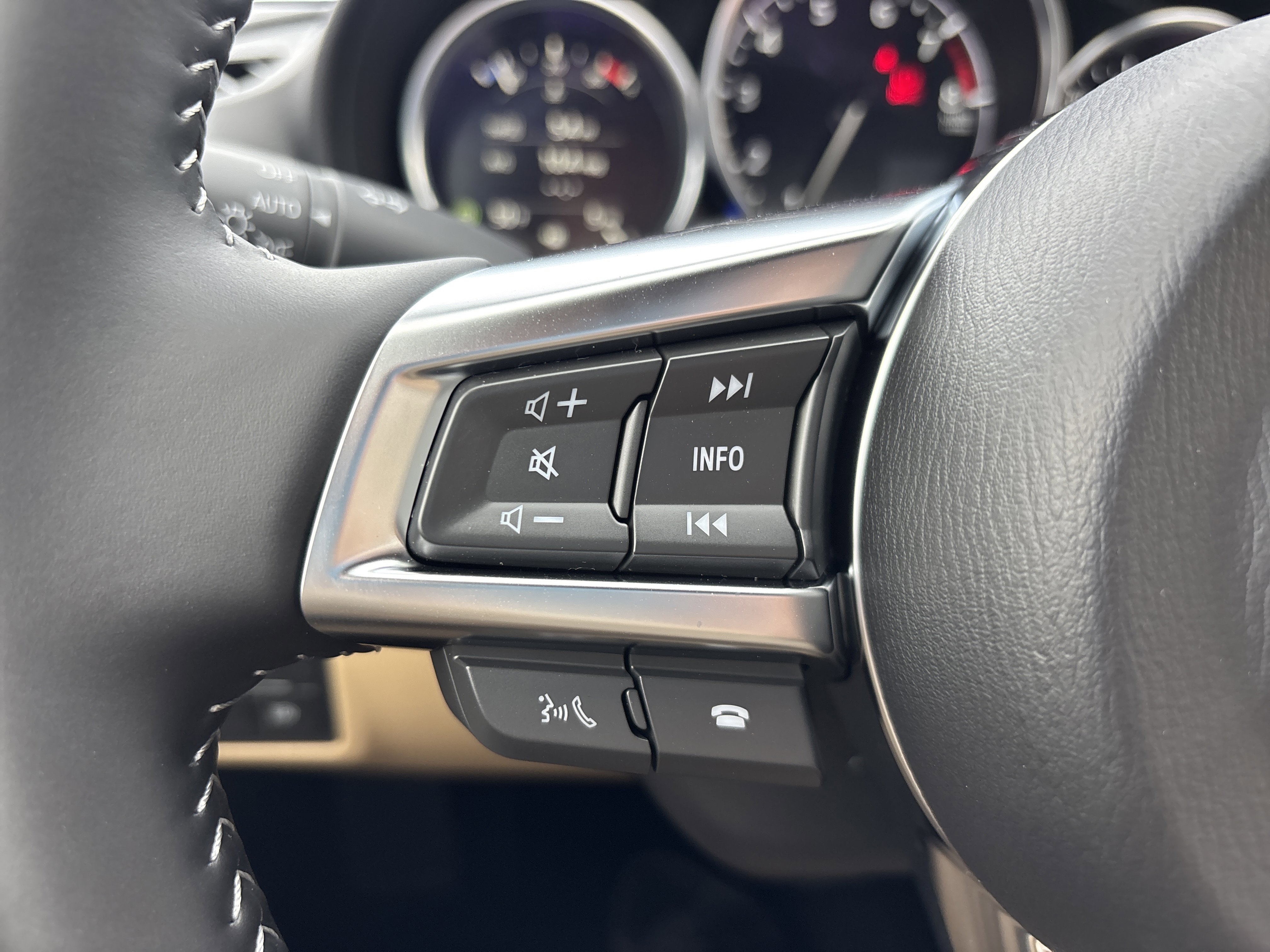 New 2025 MAZDA MX-5 Miata Grand Touring image 21