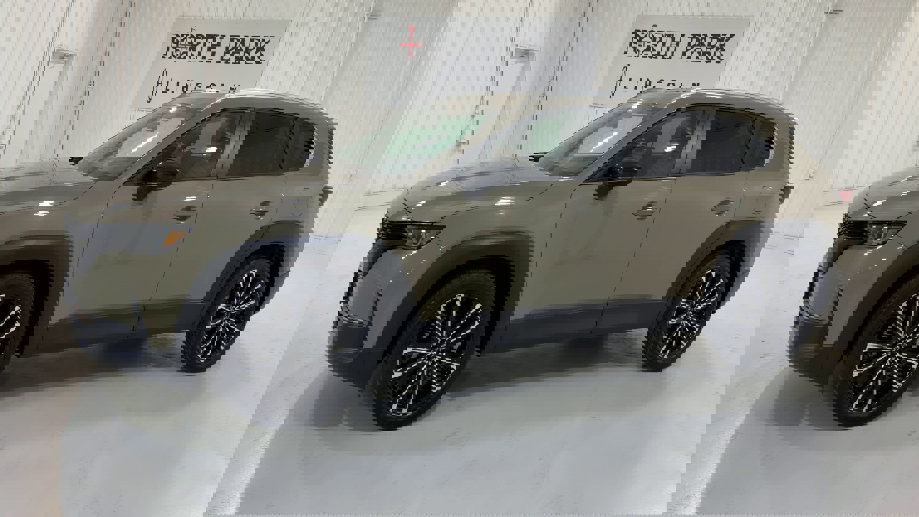 Used 2024 MAZDA CX-50 AWD 2.5 Turbo image 6