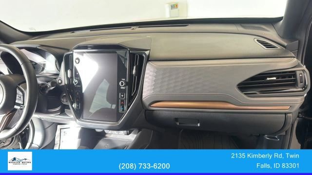 Used 2025 Subaru Forester Sport image 34
